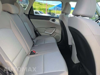 2025 Kia Soul LX - miniatura 16