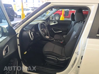 2025 Kia Soul LX - miniatura 7