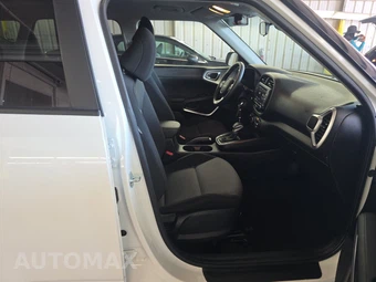 2025 Kia Soul LX - miniatura 8