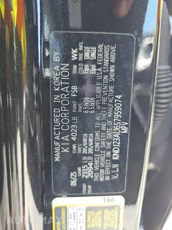2025 Kia Soul LX - miniatura 10