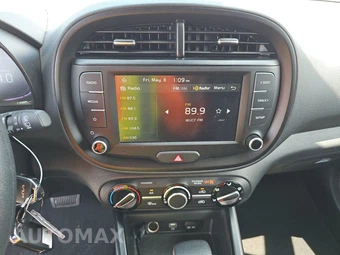 2025 Kia Soul LX - miniatura 6