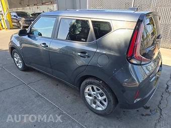 2025 Kia Soul LX - miniatura 6