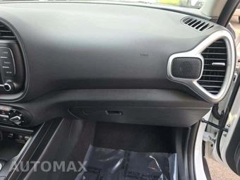 2025 Kia Soul LX - miniatura 19