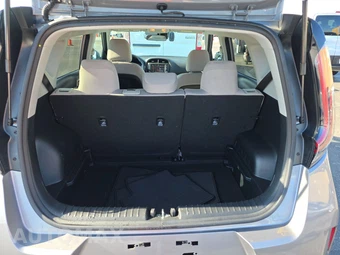2025 Kia Soul LX - miniatura 16