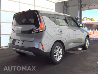 2025 Kia Soul LX - miniatura 4