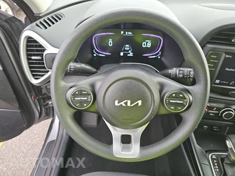 2025 Kia Soul LX - miniatura 10