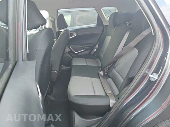2025 Kia Soul LX - miniatura 13