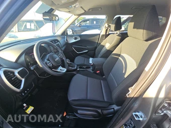 2025 Kia Soul LX - miniatura 7
