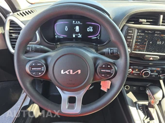 2025 Kia Soul LX - miniatura 10