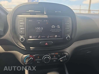 2025 Kia Soul LX - miniatura 10
