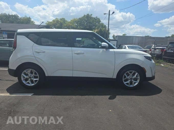 2025 Kia Soul LX - miniatura 4