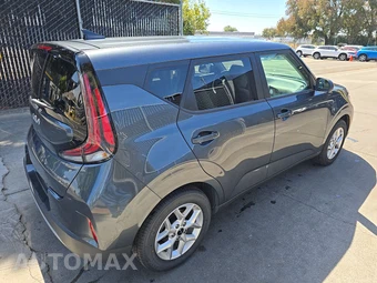2025 Kia Soul LX - miniatura 4