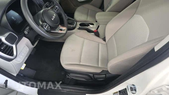 2025 Kia Soul LX - miniatura 21