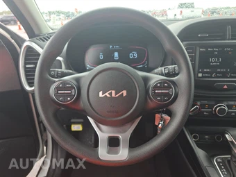 2025 Kia Soul LX - miniatura 10
