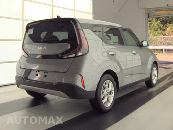 2025 Kia Soul LX - miniatura 4