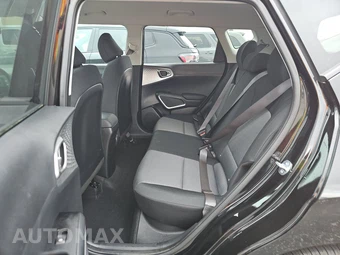 2025 Kia Soul LX - miniatura 13