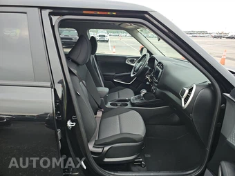 2025 Kia Soul LX - miniatura 8