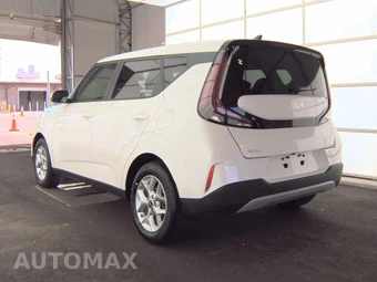 2025 Kia Soul LX - miniatura 6