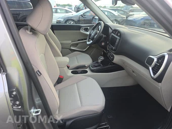 2025 Kia Soul LX - miniatura 8