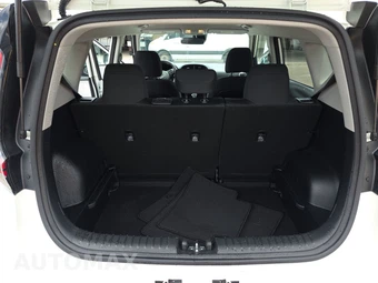 2025 Kia Soul LX - miniatura 16