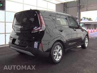 2025 Kia Soul LX - miniatura 4