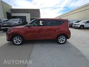 2025 Kia Soul LX - miniatura 3