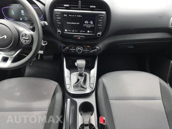 2025 Kia Soul LX - miniatura 11