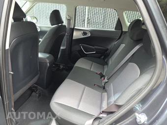 2025 Kia Soul LX - miniatura 13