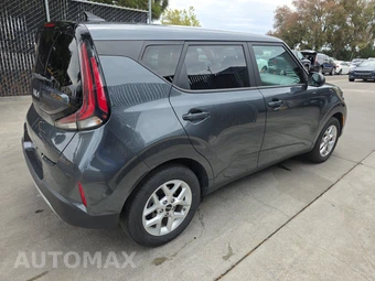 2025 Kia Soul LX - miniatura 4