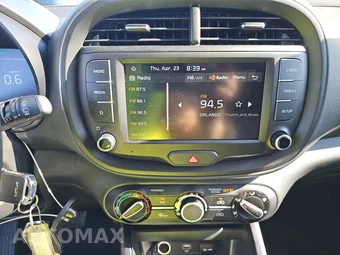 2025 Kia Soul LX - miniatura 11