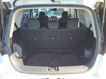 2025 Kia Soul LX - miniatura 16