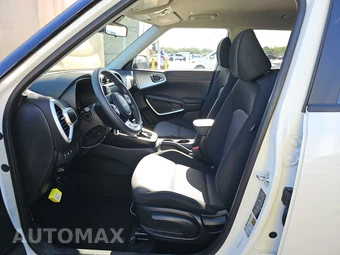 2025 Kia Soul LX - miniatura 7