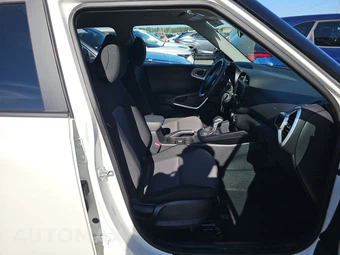 2025 Kia Soul LX - miniatura 8