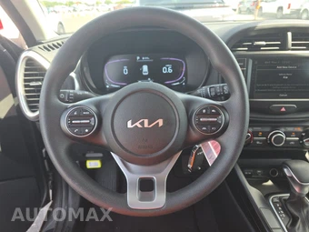 2025 Kia Soul LX - miniatura 10