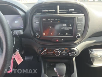 2025 Kia Soul LX - miniatura 11