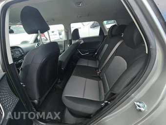 2025 Kia Soul LX - miniatura 13