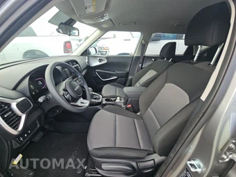 2025 Kia Soul LX - miniatura 7