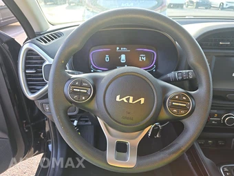 2025 Kia Soul LX - miniatura 10
