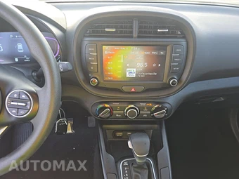 2025 Kia Soul LX - miniatura 11