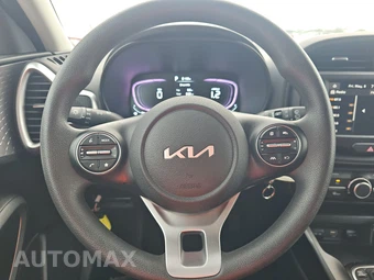 2025 Kia Soul LX - miniatura 10