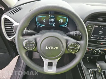 2025 Kia Soul LX - miniatura 10