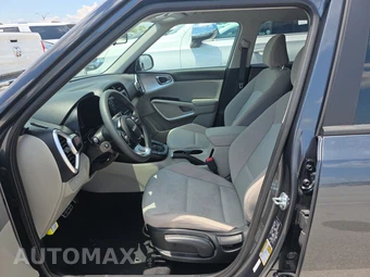 2025 Kia Soul LX - miniatura 7