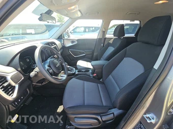 2025 Kia Soul LX - miniatura 7