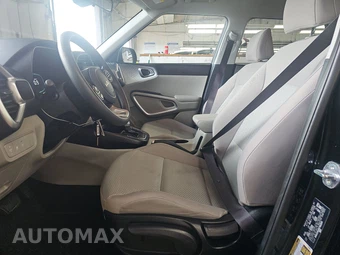 2025 Kia Soul LX - miniatura 7