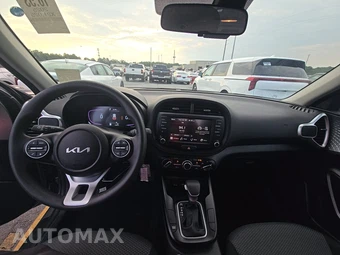 2025 Kia Soul LX - miniatura 11