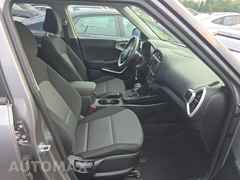 2025 Kia Soul LX - miniatura 8