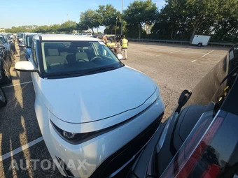 2025 Kia Soul LX - miniatura 2