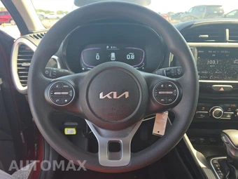 2025 Kia Soul LX - miniatura 10