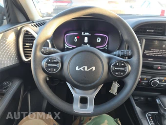 2025 Kia Soul LX - miniatura 10