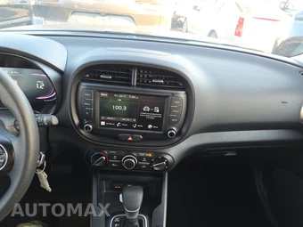 2025 Kia Soul LX - miniatura 11